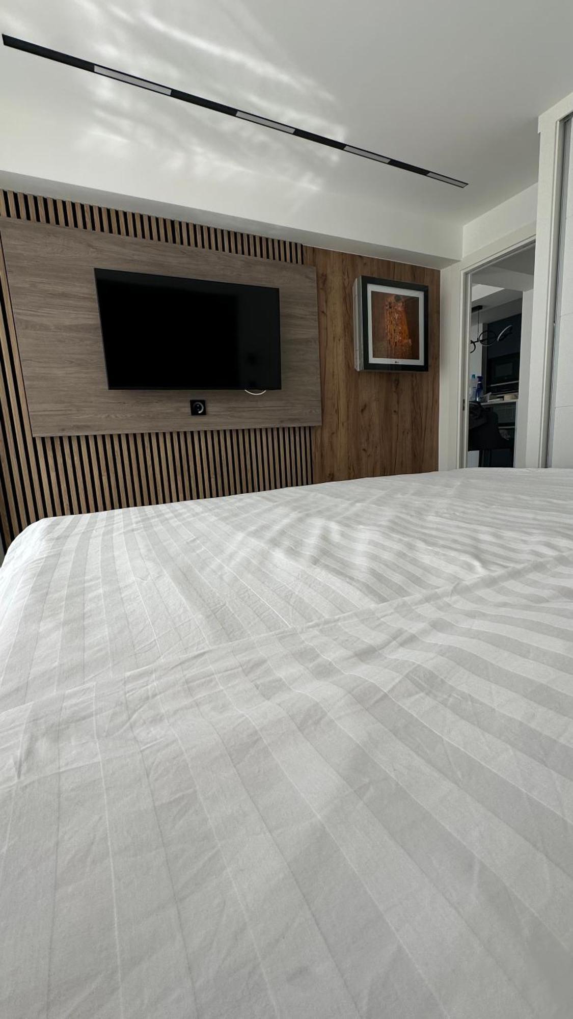 Esmeralda, Benidorm Beachfront Poniente, 1St Line Frontal Seaview, Ocean Terrace 외부 사진